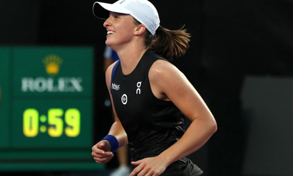 Swiatek off to flying start as Poland beat Brazil in United Cup