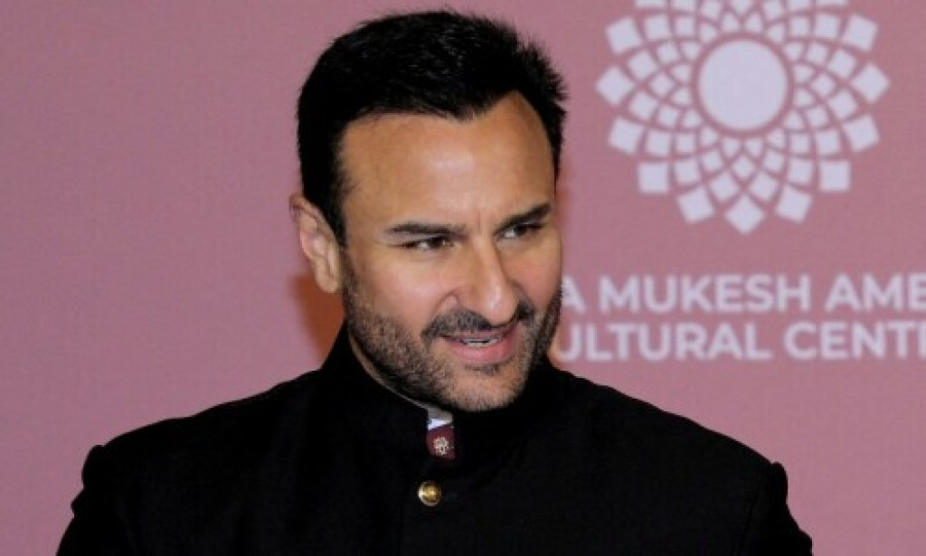 Assailant who stabbed actor Saif still at large